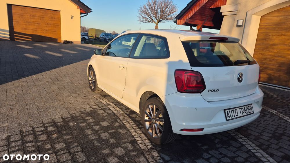Volkswagen Polo - 22