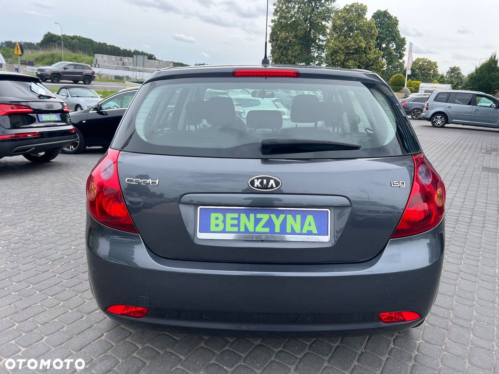 Kia Ceed 1.4 Comfort + - 8