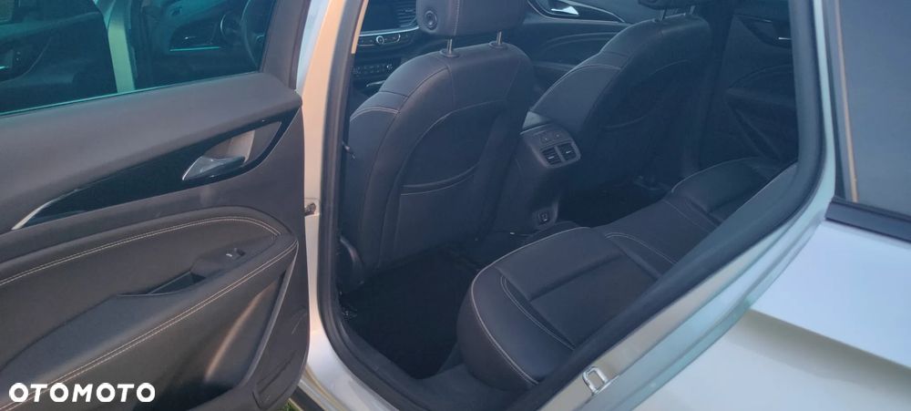 Opel Insignia 2.0 CDTI automatik Business Innovation - 10