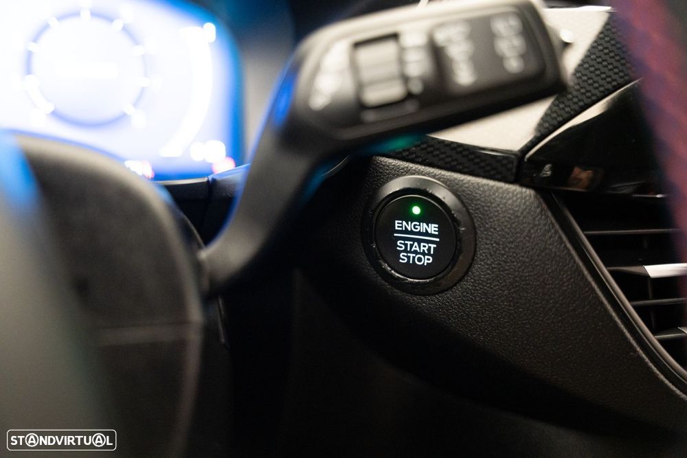 Ford Kuga 1.5 EcoBoost ST-Line - 9