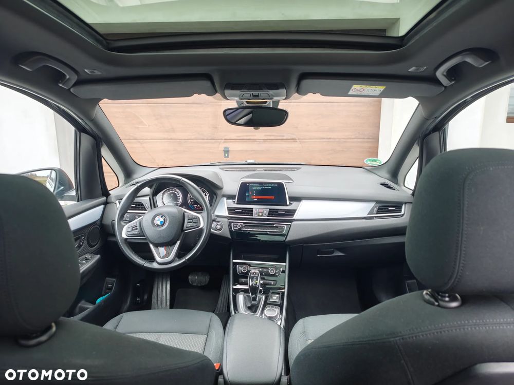 BMW Seria 2 220i Sport-Aut Sport Line - 12