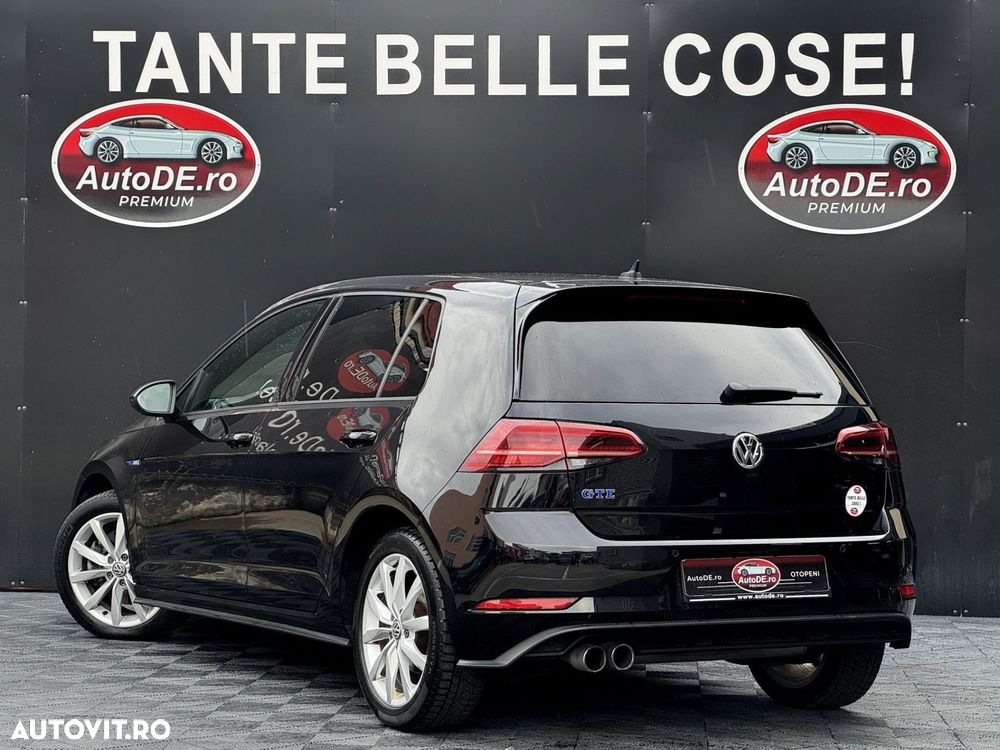Volkswagen Golf - 5
