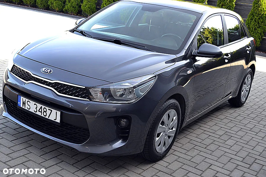 Kia Rio 1.2 Attract - 4