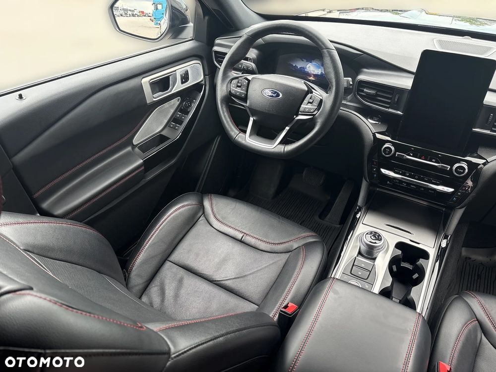 Ford Explorer 3.0 EcoBoost PHEV 4WD ST-Line - 23
