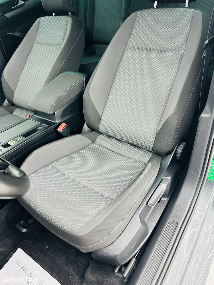 Volkswagen Passat 2.0 TDI Comfortline - 21