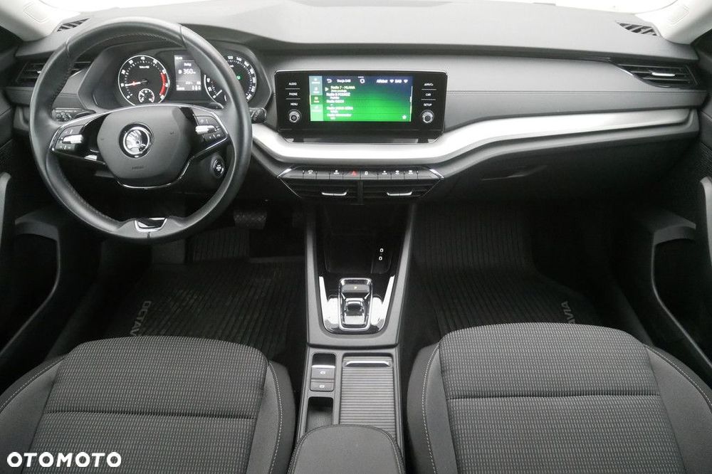 Skoda Octavia - 8