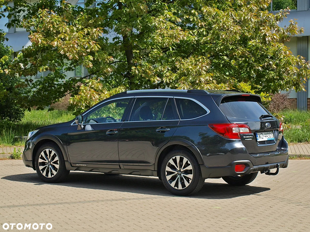 Subaru Outback 2.5i Exclusive - 10
