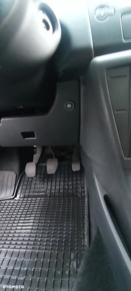 Citroën C4 1.6 16V SX - 30