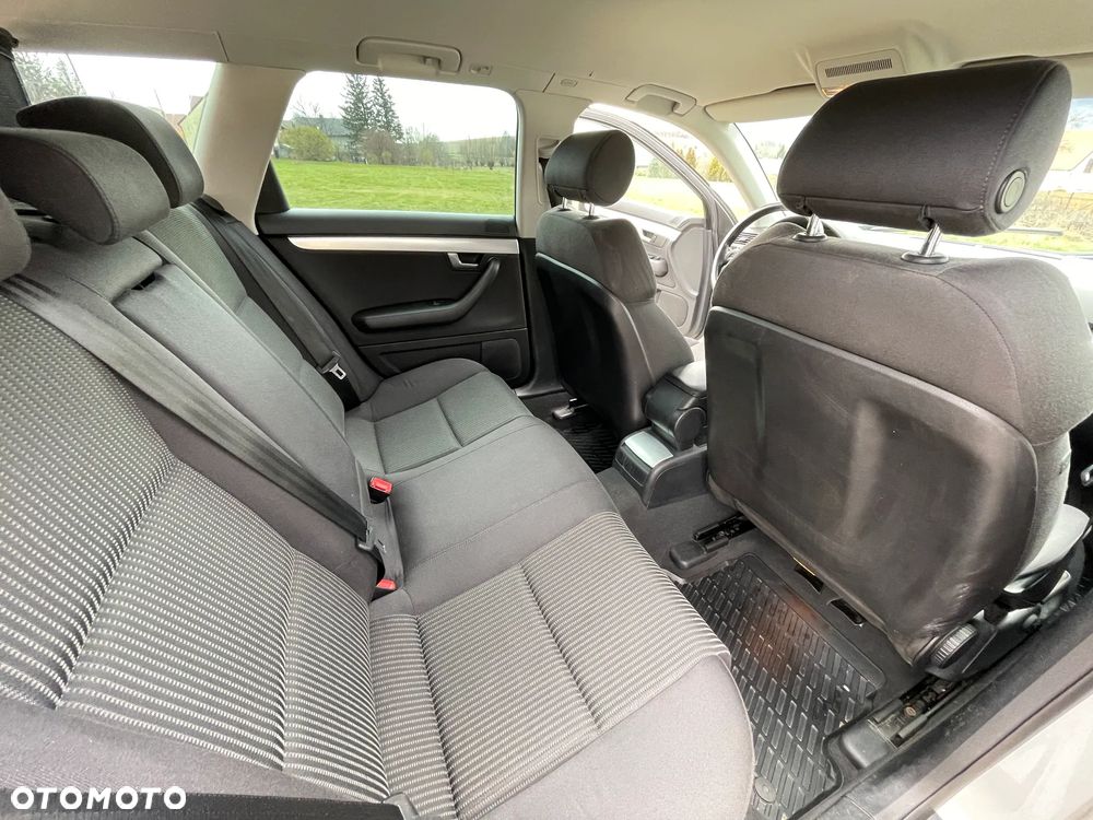 Audi A4 Avant - 21