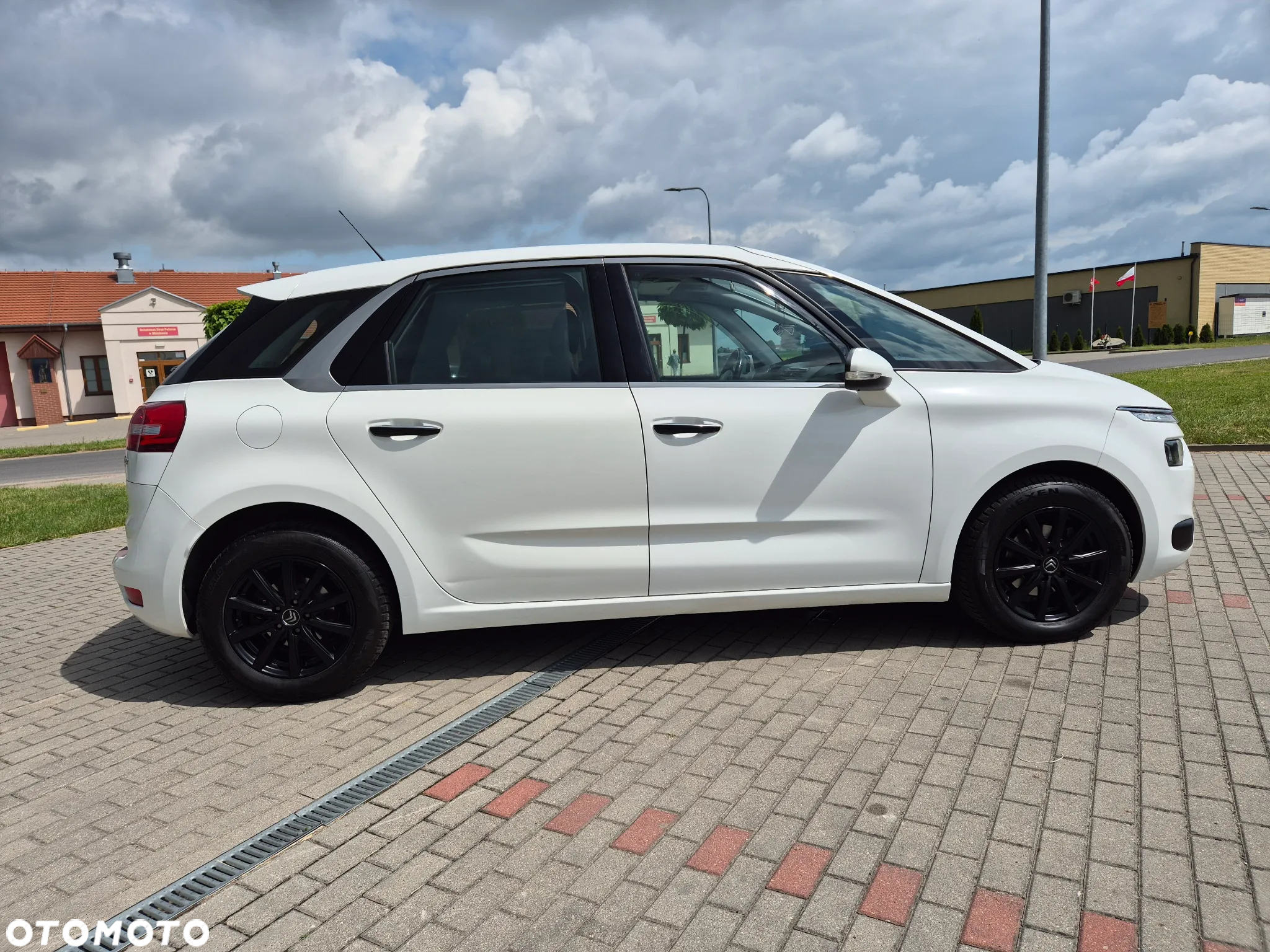 Citroën C4 Picasso e-HDi 115 Business Class - 17
