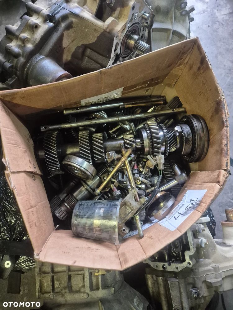 Ranger 2.5TD 109KM Mazda b2500 synchronizator koło zębate skrzynia - 2