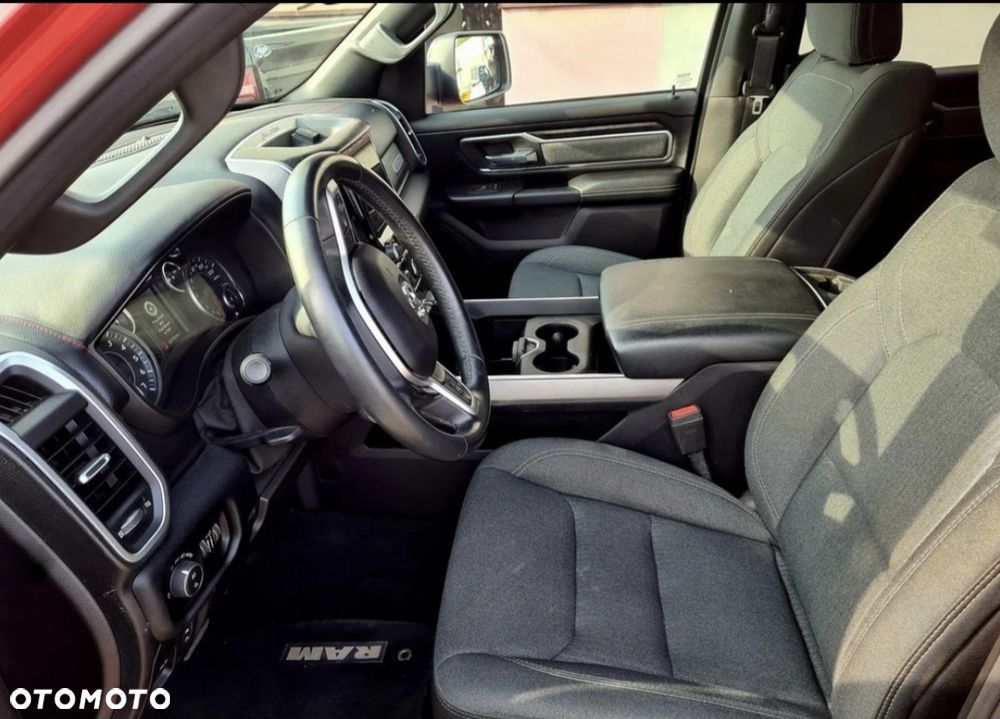 RAM 1500 - 8