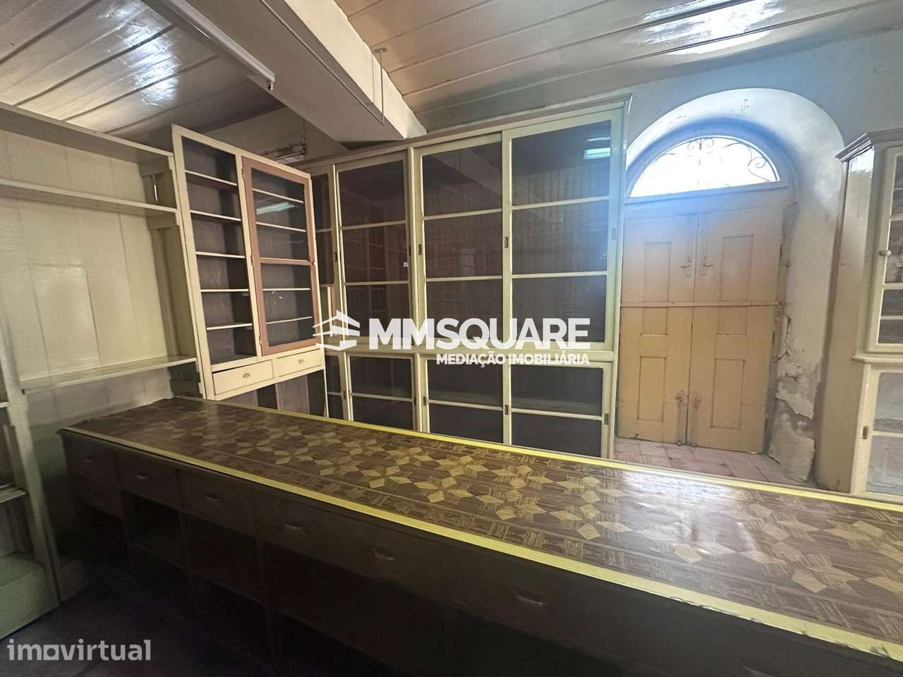 Moradia para Restaurar T5 Venda em Ourique,Ourique - Grande imagem: 5/40