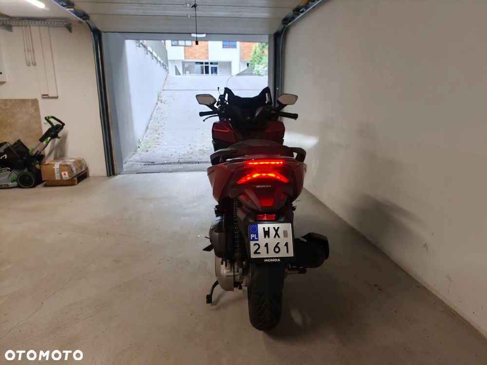 Honda NSS - 8