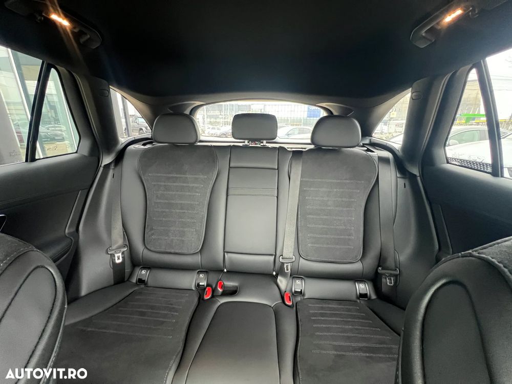 Mercedes-Benz GLC 220 d 4MATIC MHEV - 13