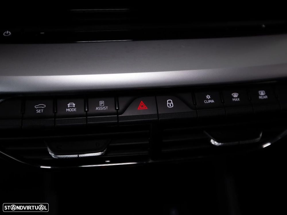 Skoda Octavia Break 2.0 TDI DSG First Edition - 17