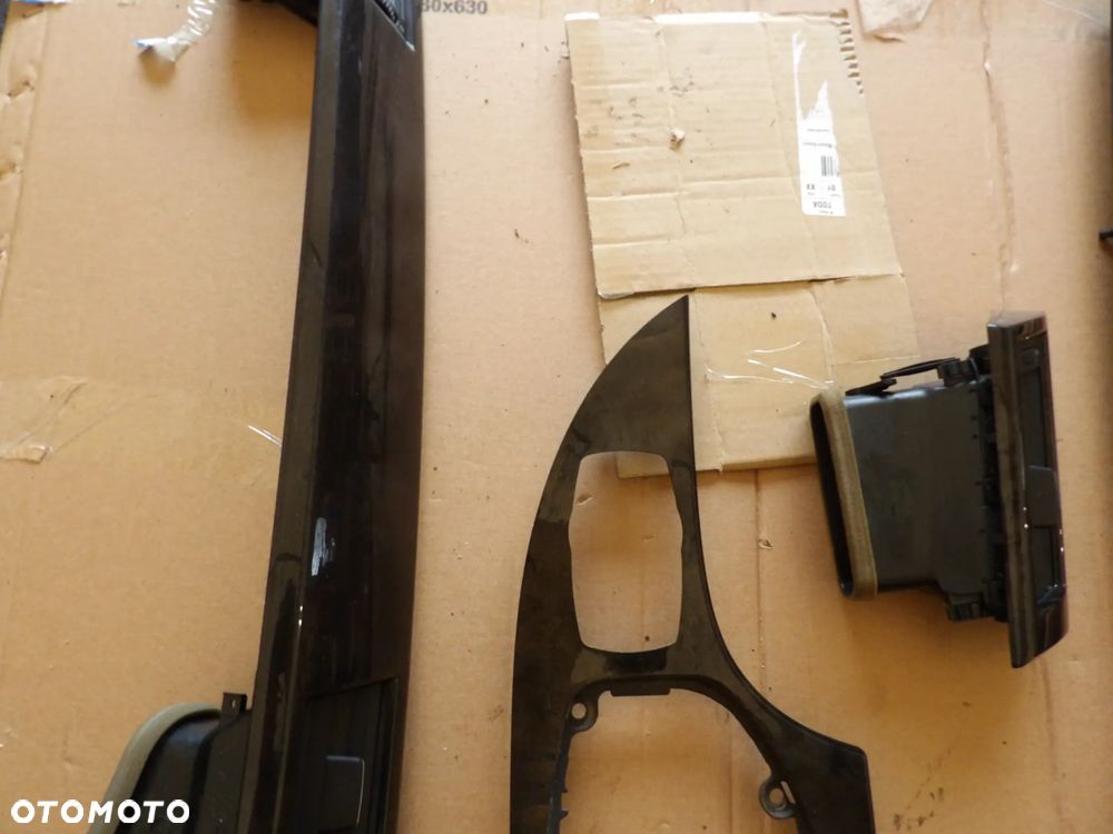 BMW - E61 - LIFT - KOMPLET LISTW OZDOBNYCH - CIEMNY BRĄZ - 3