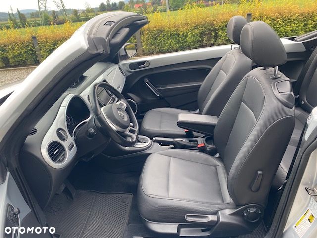 Volkswagen New Beetle - 39