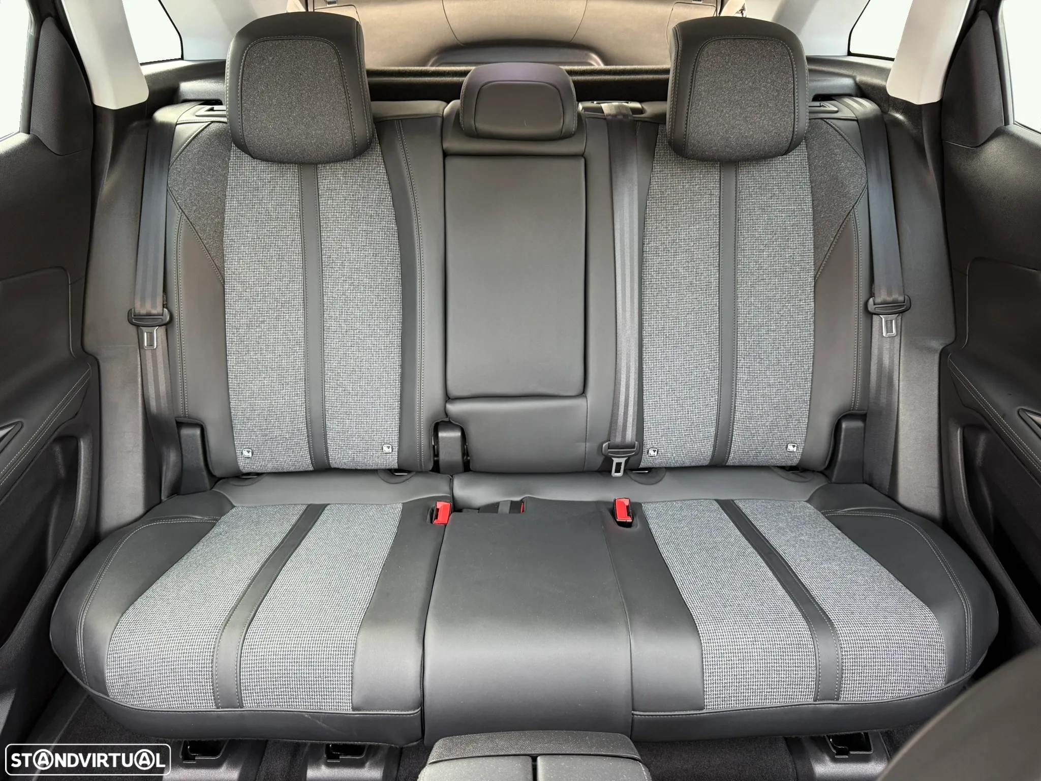 Peugeot 3008 1.5 BlueHDi Allure - 7
