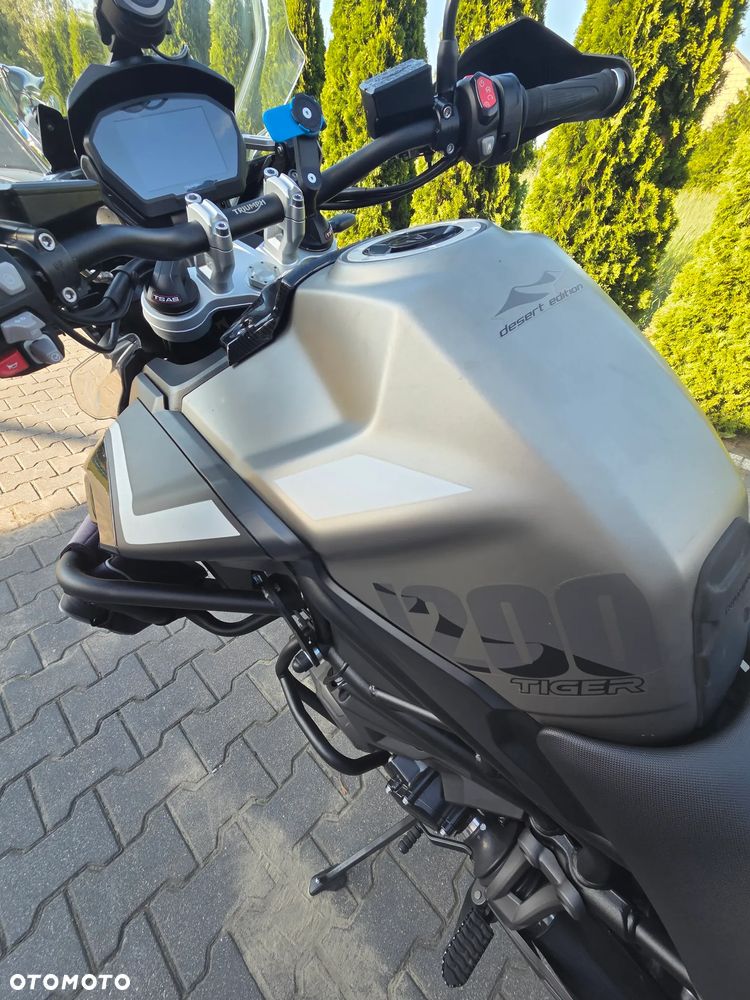 Triumph Tiger - 8