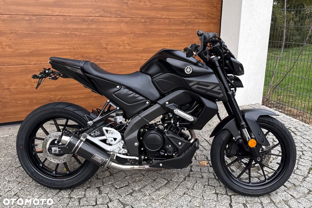 Yamaha MT - 2