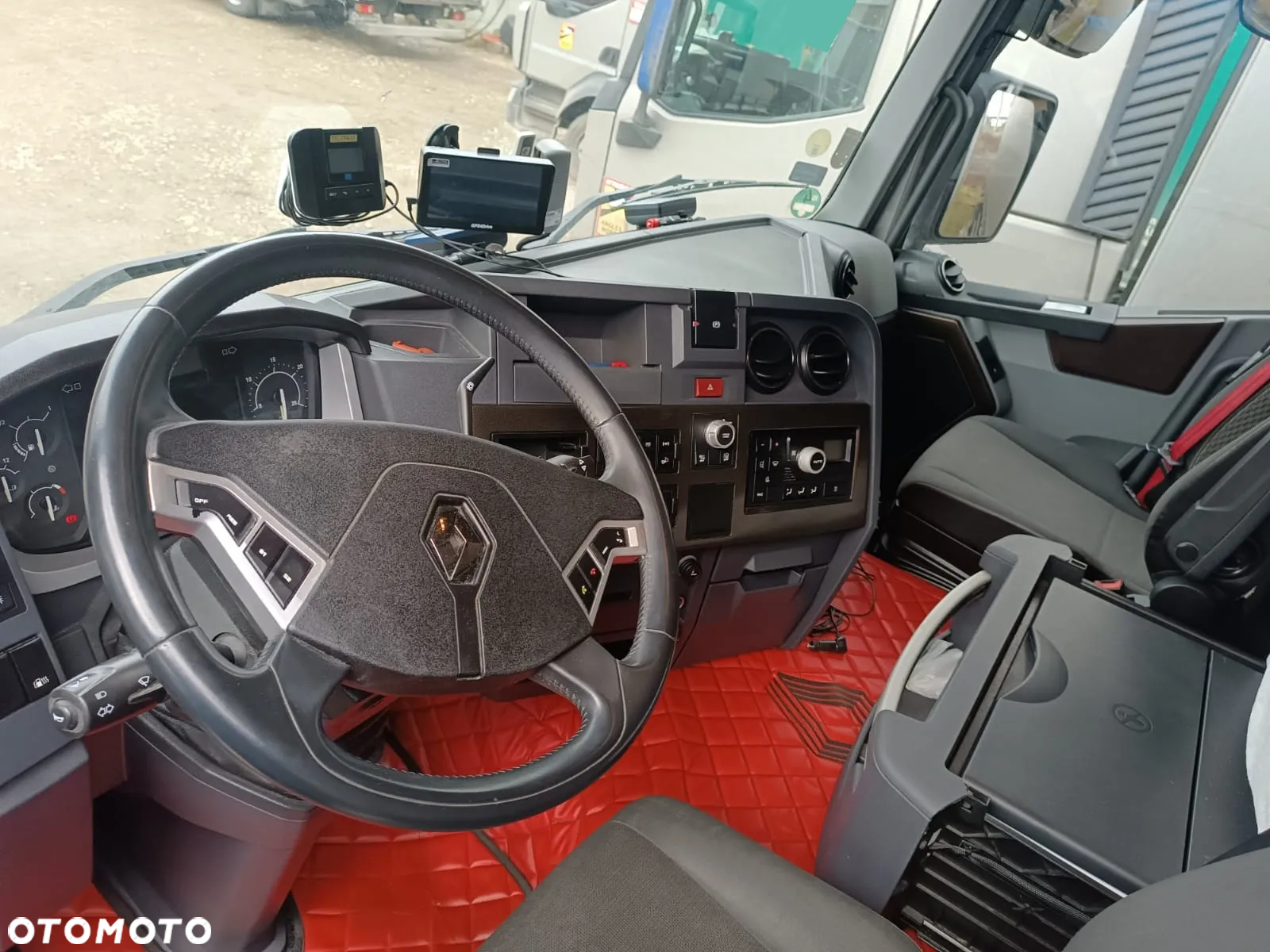 Renault T 380 Comfort, 125 Years Renault Truck - 10