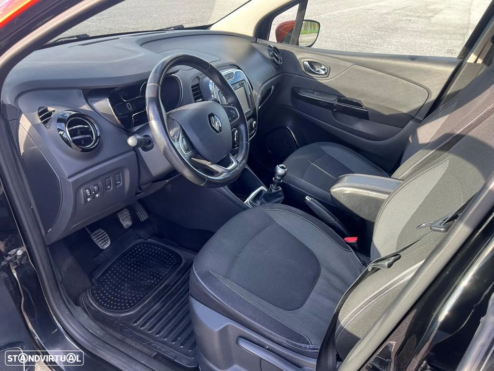 Renault Captur 1.5 dCi Exclusive - 13