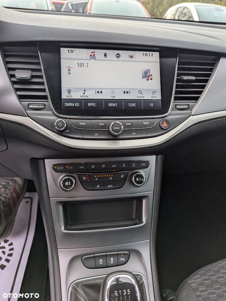 Opel Astra 1.4 Turbo Start/Stop 120 Jahre - 23