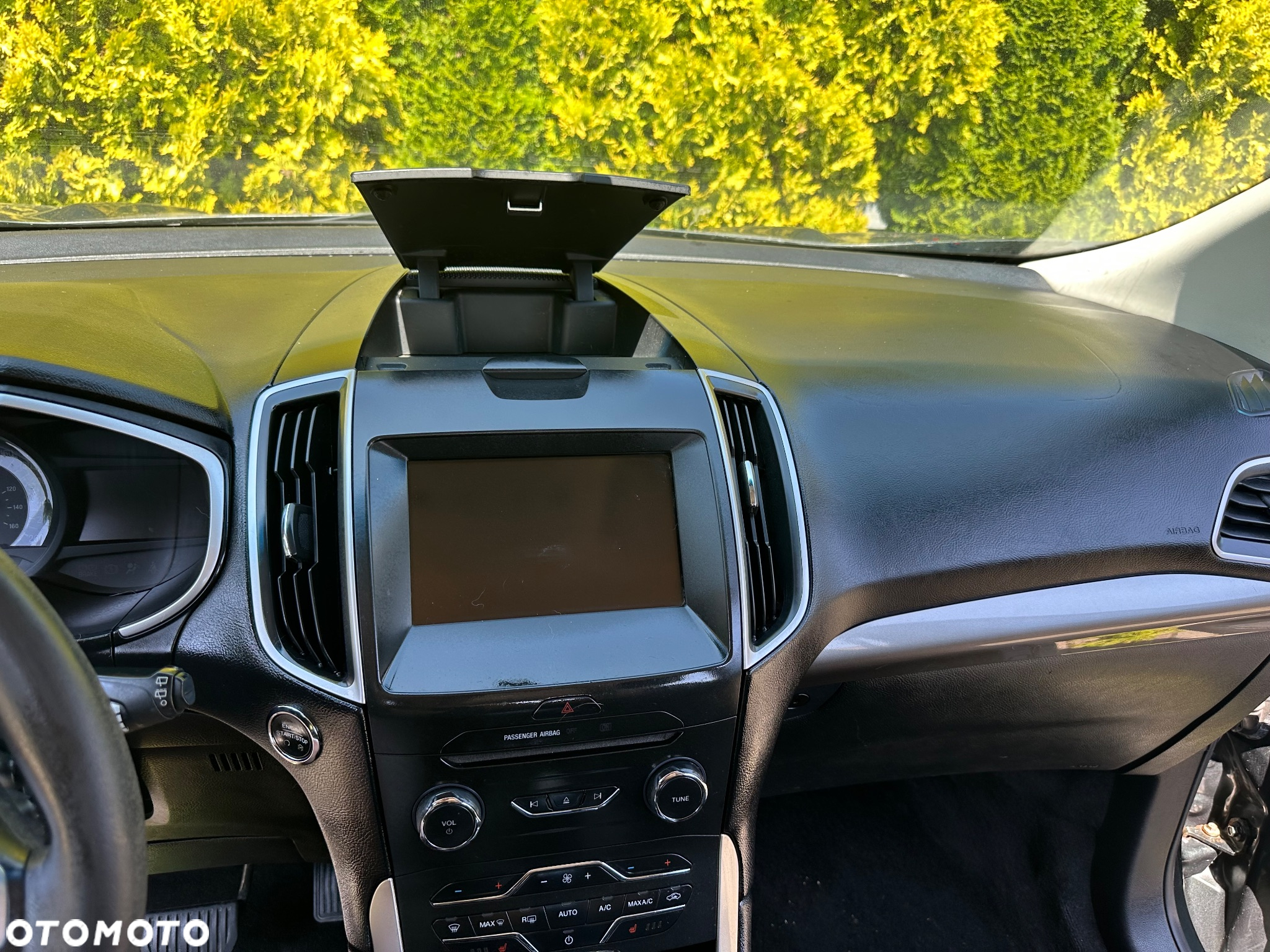 Ford Inny - 5