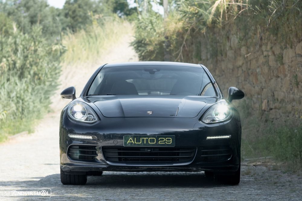 Porsche Panamera Edition - 2