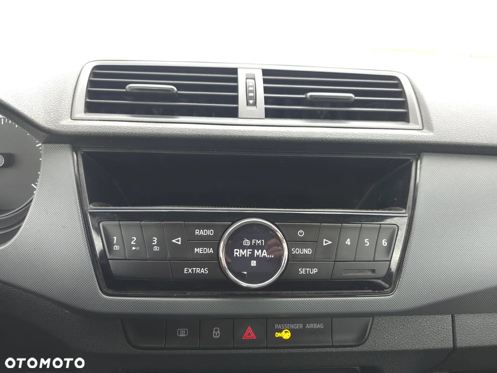 Skoda Fabia - 25
