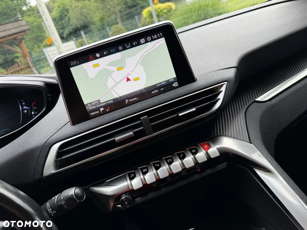 Peugeot 3008 PureTech 130 Stop & Start GPF EAT8 Allure - 21