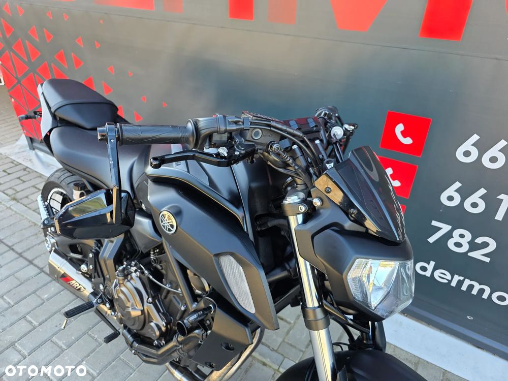 Yamaha MT - 27