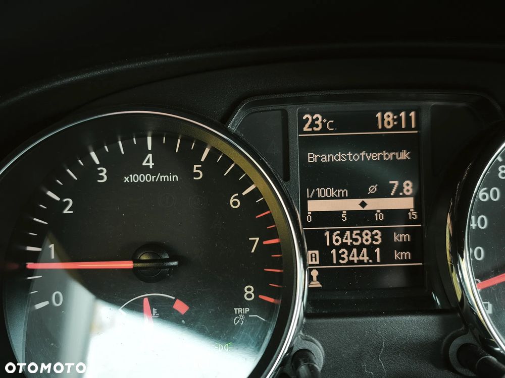 Nissan Qashqai 1.6 Acenta - 23