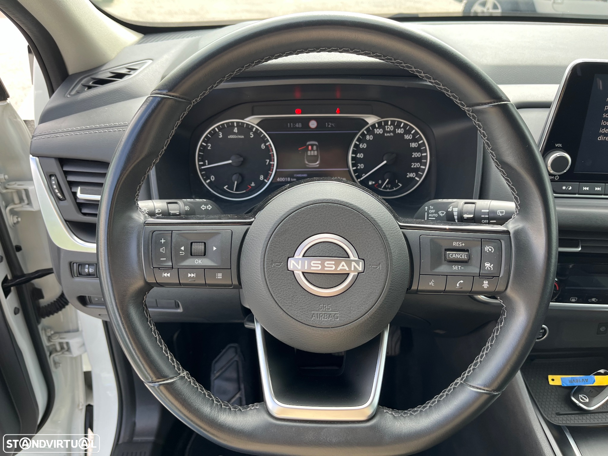 Nissan Qashqai 1.3 DIG-T N-Connecta LED - 26
