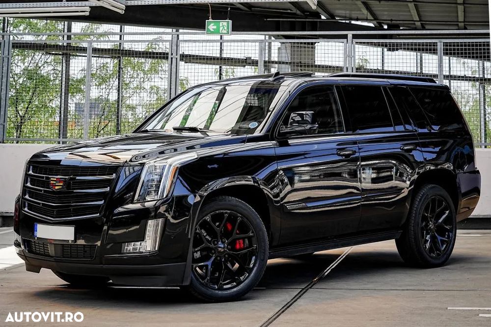 Cadillac Escalade - 13