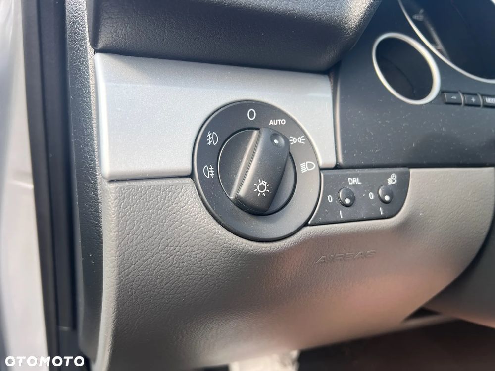 Seat Exeo 2.0 TDI DPF Style - 10