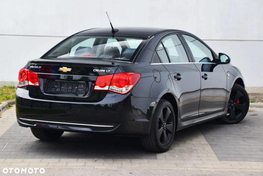 Chevrolet Cruze 1.8 LT+ - 3