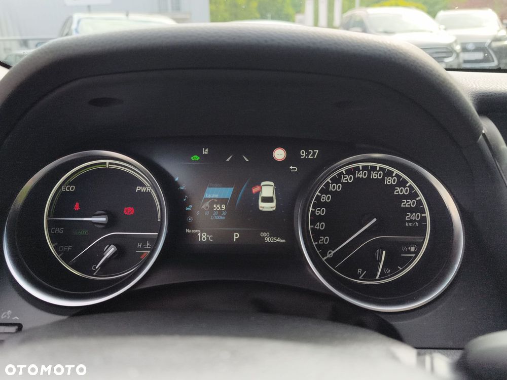 Toyota Camry 2.5 Hybrid Comfort CVT - 18