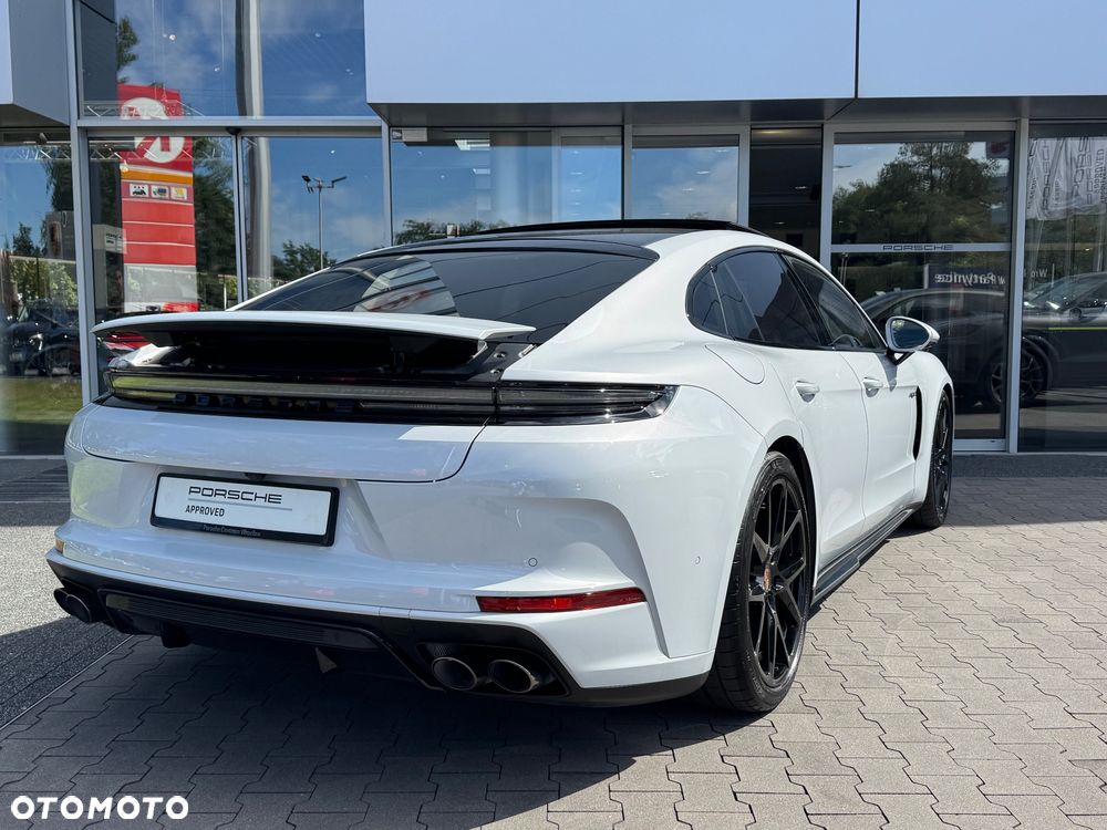 Porsche Panamera 4 E-Hybrid PHEV - 10