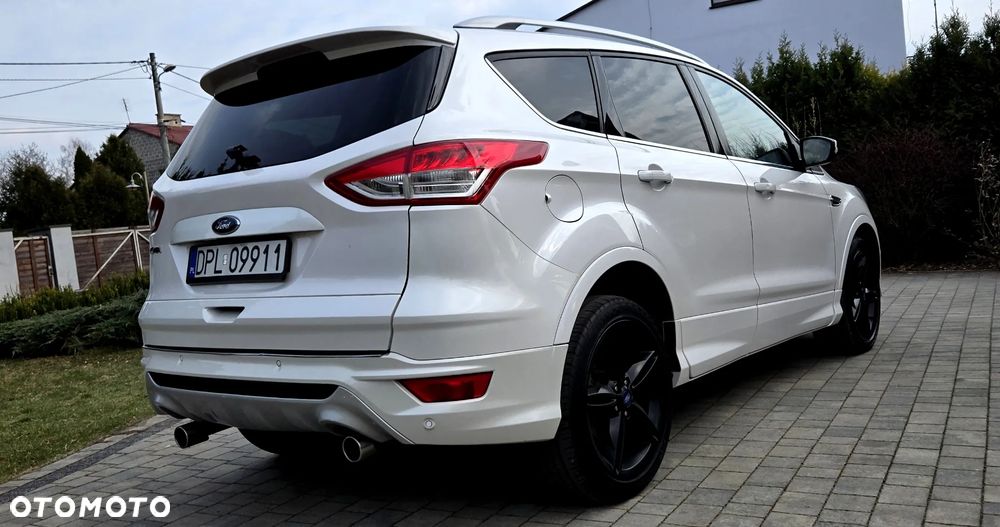 Ford Kuga 2.0 TDCi 4x4 Titanium - 15