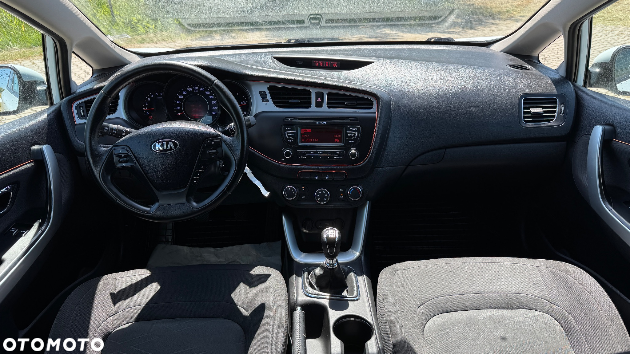 Kia Ceed - 13