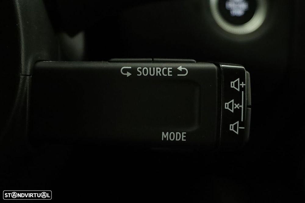 Renault Captur 1.0 TCe Techno Bi-Fuel - 19