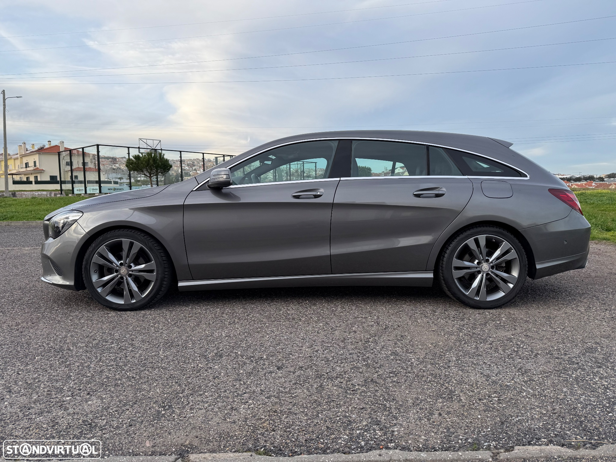 Mercedes-Benz CLA 180 d Shooting Brake - 4