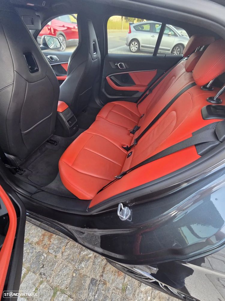 BMW 116 d Pack Desportivo M Auto - 12