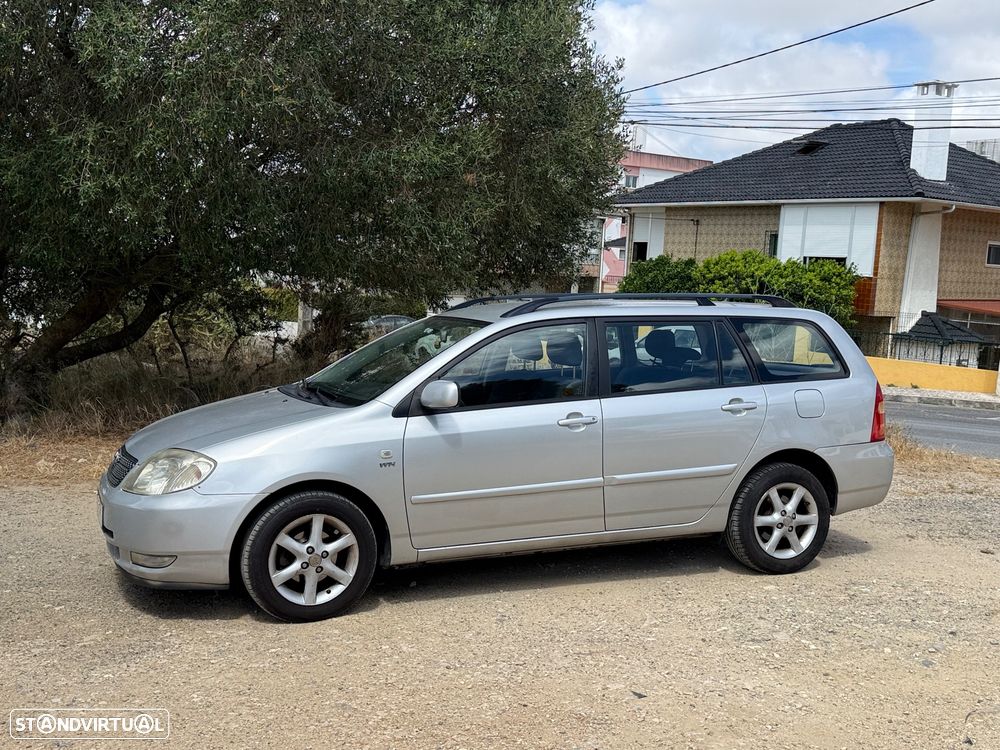 Toyota Corolla SW 1.4 Sol - 2