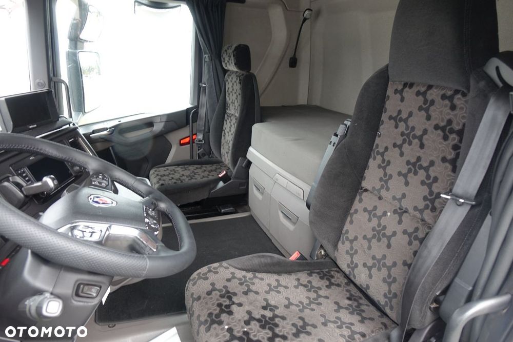 Scania R500 / EURO 6 / STANDARD / AUTOMAT / RETARDER / LODÓWKA  / 2 ZBIORNIKI /  KLIMATYZACJA POSTOJOWA - 20