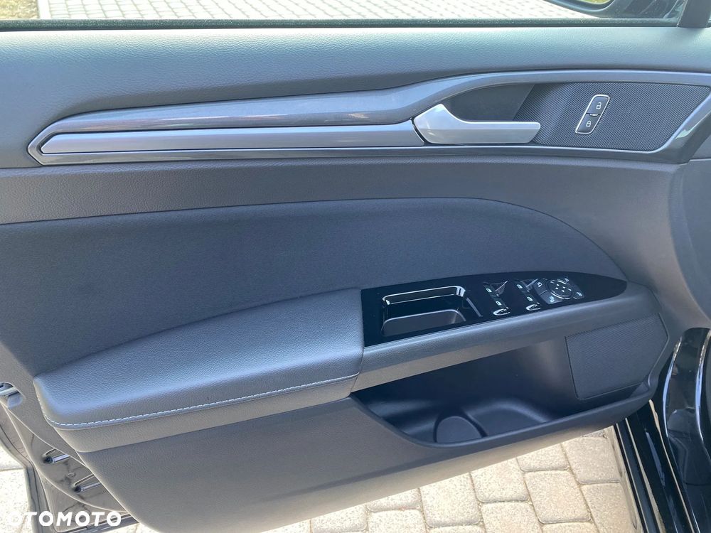 Ford Mondeo 2.0 EcoBlue ST-Line - 15