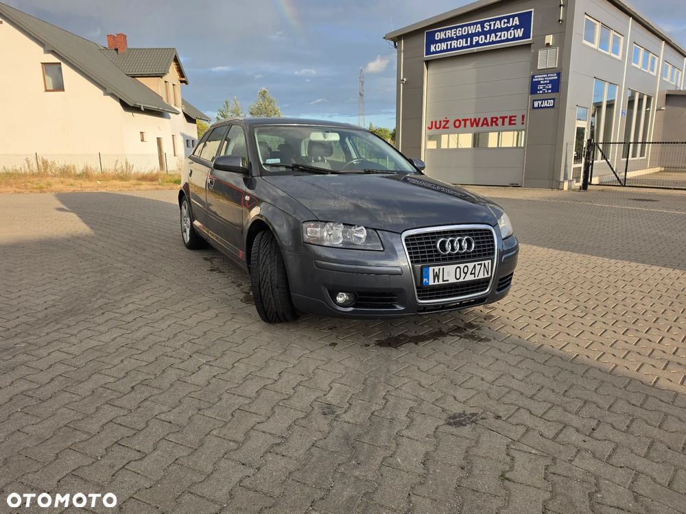 Audi A3 Sportback 2.0 TDI DPF (DSG) S tronic Ambition - 3