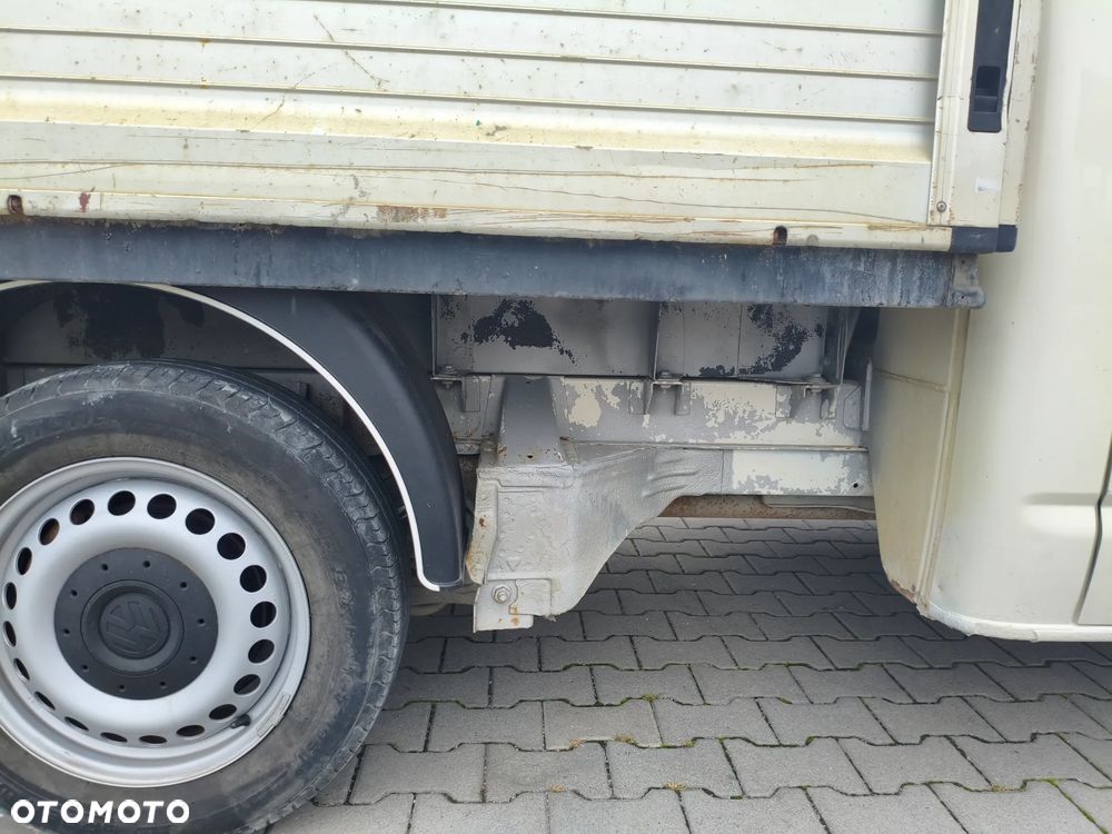 Volkswagen T5 - 4